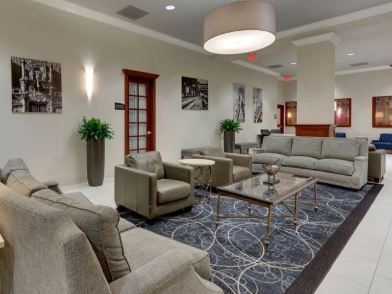 Doubletree By Hilton St. Louis Forest Park Kültér fotó