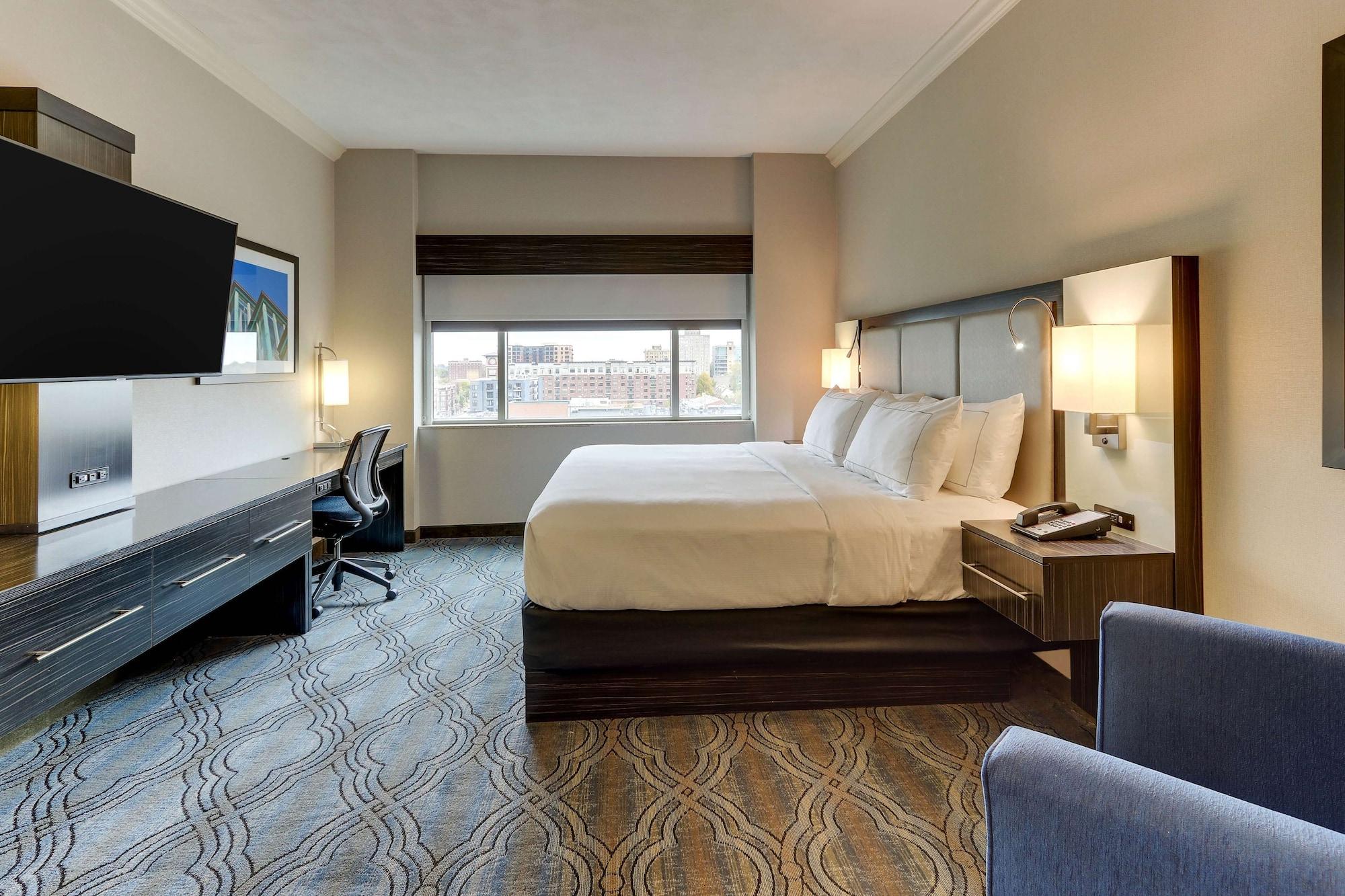 Doubletree By Hilton St. Louis Forest Park Kültér fotó