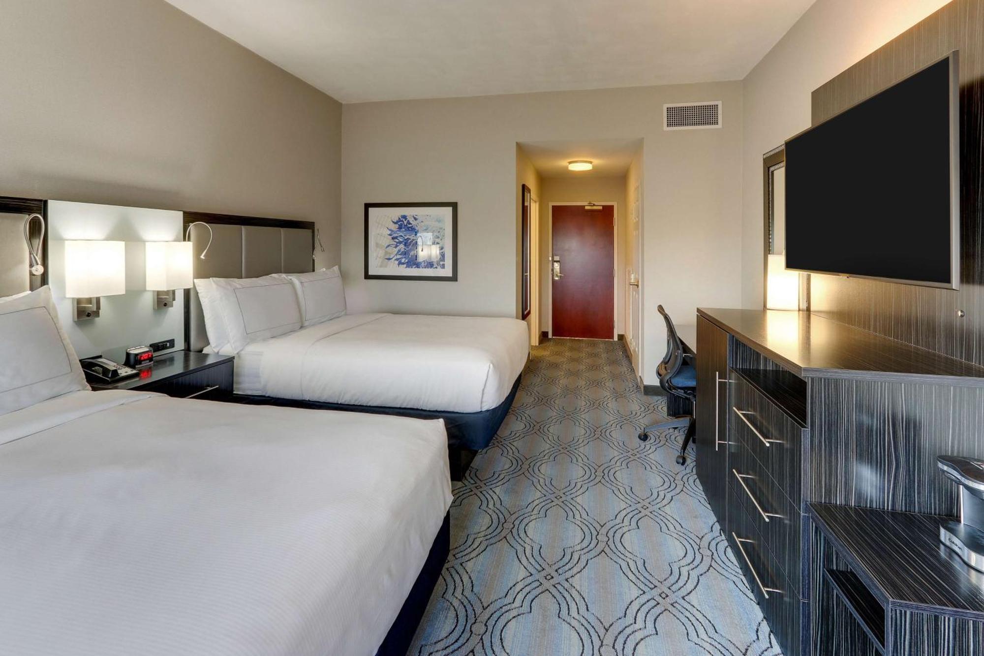 Doubletree By Hilton St. Louis Forest Park Kültér fotó