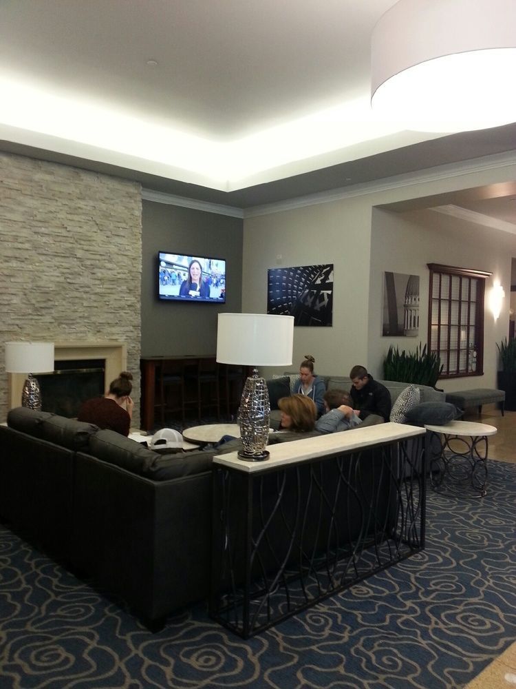 Doubletree By Hilton St. Louis Forest Park Kültér fotó